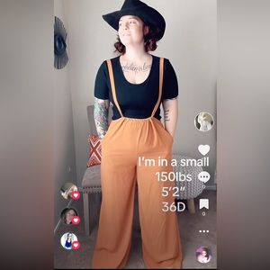 NWOT orange wide leg jumper/overalls